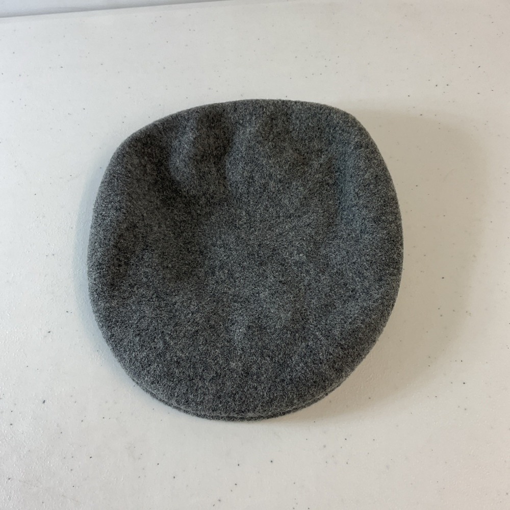 Kangol Wool 504 Newsboy Hat Cap Gray Medium 100% Wool Classic Warm